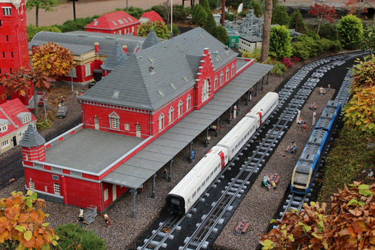 25 Lego Trains Ideas - How to build it