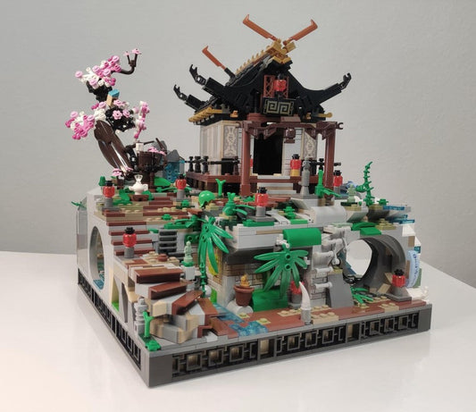 10 Inspiring Japanese Castle / Temple LEGO MOCs: Instructions, Tips and Ideas
