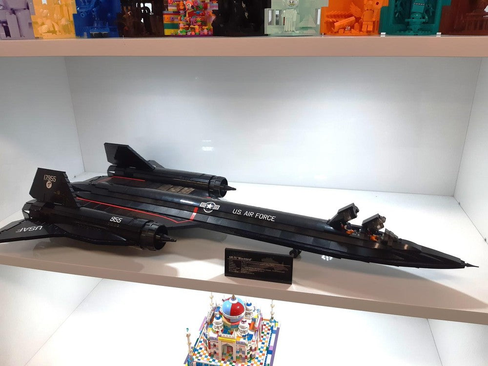 10 Inspiring Lockheed SR-71 LEGO MOCs: Ideas, Tips and Instructions