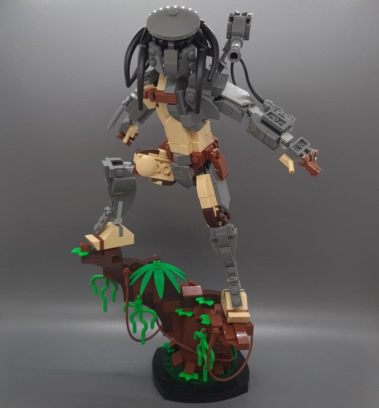 10 Inspiring The Predator LEGO MOCs: Instructions, Tips and Ideas