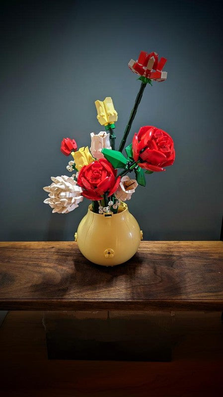 LEGO Flowers: From Petite Posies to Show-Stopping Botanical Displays