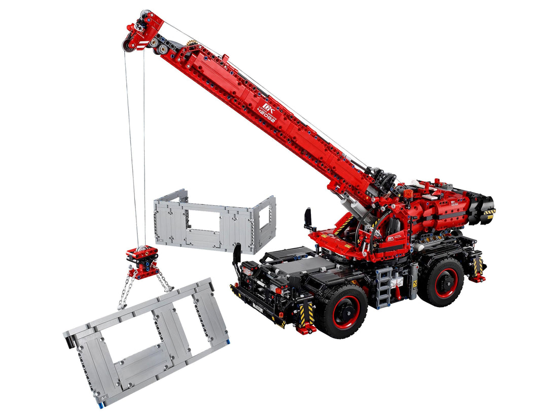 LEGO Set 42082-1 Rough Terrain Crane Alternate build Ideas: Harbor Scenes, Ships, and Dockside Rebuilds