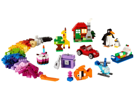 LEGO Set 10695-1 Creative Building Box Alternate build Ideas: a fresh display direction, a cheerful spring bird, and a seasonal bunny remix