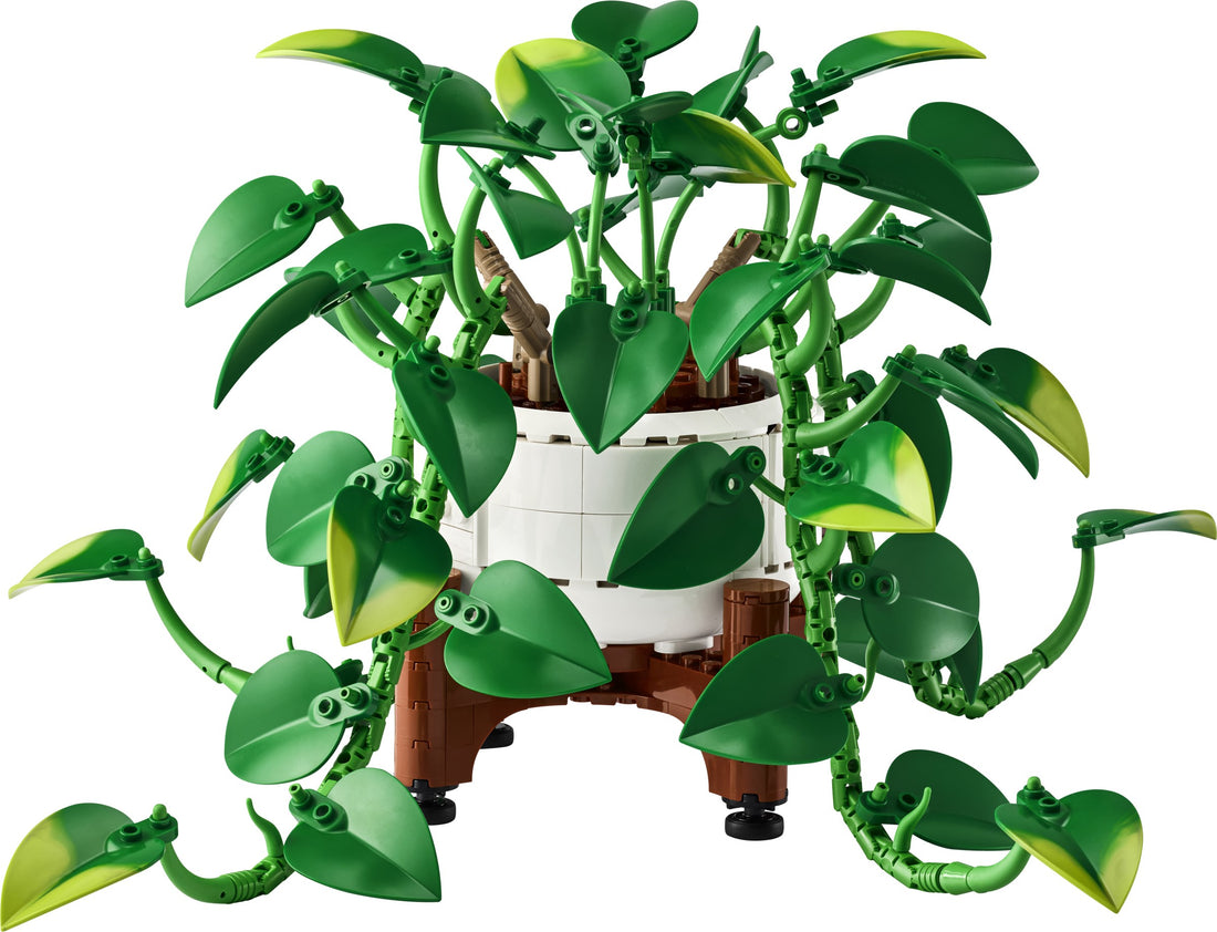 LEGO 11512 Hanging Golden Pothos Turns Botanicals Into Vertical Decor