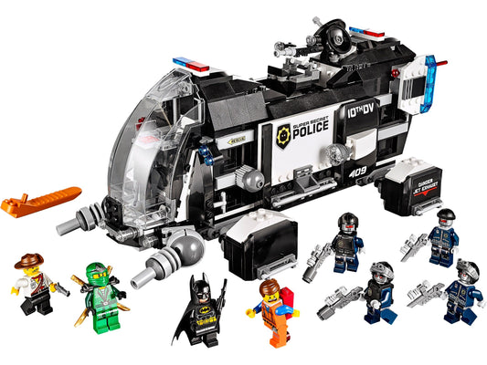 LEGO Set 70815-1 Super Secret Police Dropship Alternate build Ideas: Harbor Scenes, Ships, and Dockside Rebuilds