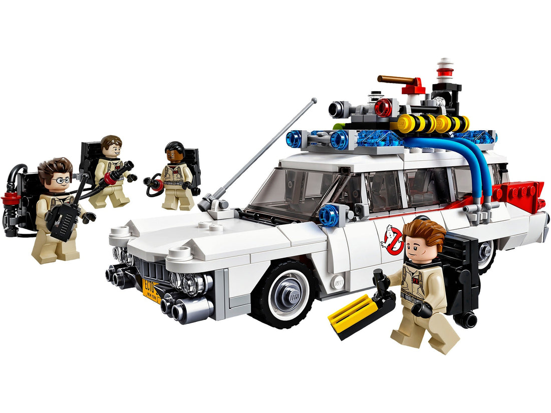 LEGO Set 21108-1 Ghostbusters Ecto-1 Alternate build Ideas: a fresh display direction and a utility truck