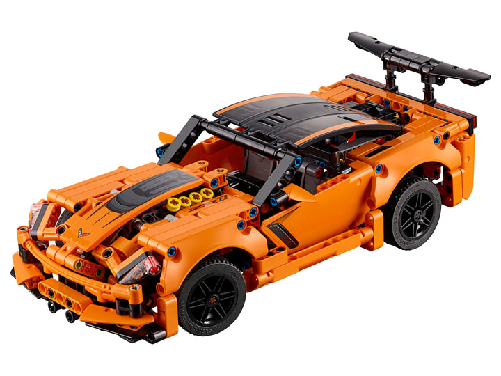 LEGO Set 42093-1 Chevrolet Corvette ZR1 Alternate build Ideas: Harbor Scenes, Ships, and Dockside Rebuilds