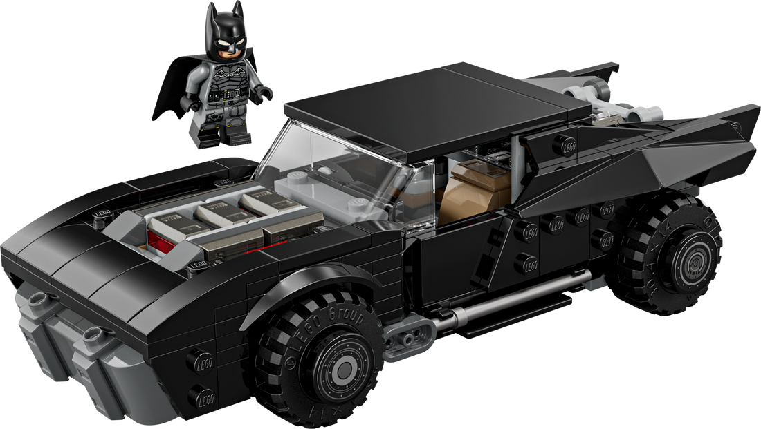 LEGO Set 76332-1 The Batman Batmobile Alternate build Ideas: a utility truck and a fresh display direction