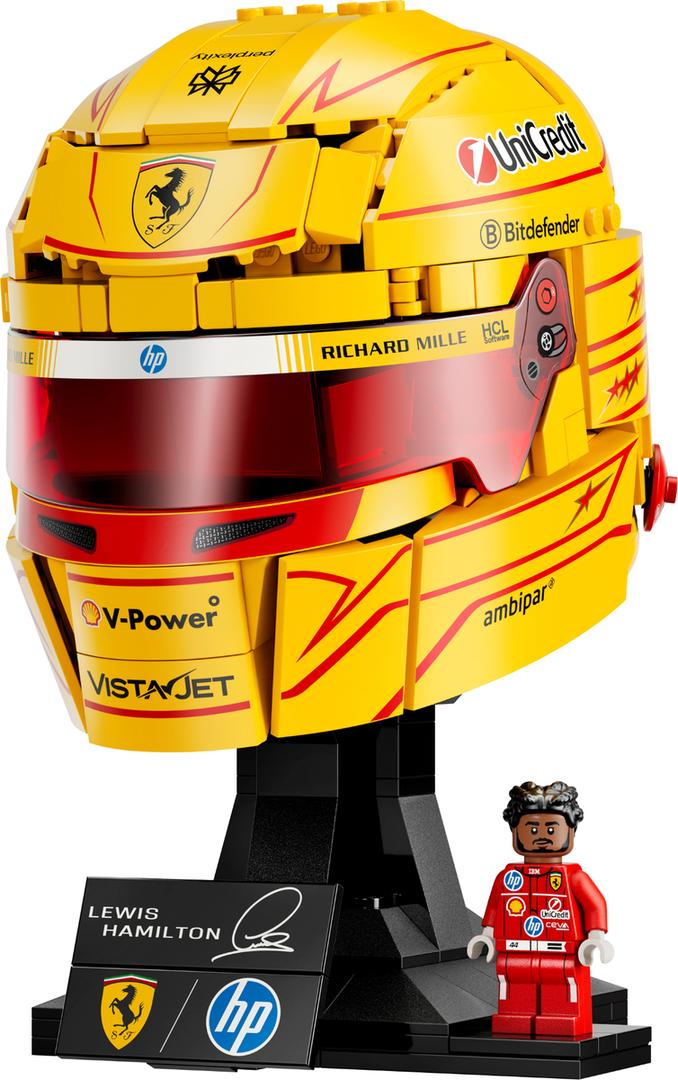 LEGO Set 43022-1 Scuderia Ferrari HP Lewis Hamilton Helmet Alternate build Ideas: a fresh display direction and a formula racer
