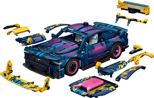 LEGO Set 42236-1 Custom Garage Ford Mustang GT Car Alternate build Ideas: Racers, Road Cars, Trucks, and Technic Vehicle Remixes