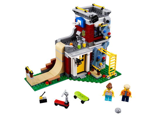 LEGO Set 31081-1 Modular Skate House Alternate build Ideas: Townhouses, Modular Rooms, and Neighborhood Rebuilds