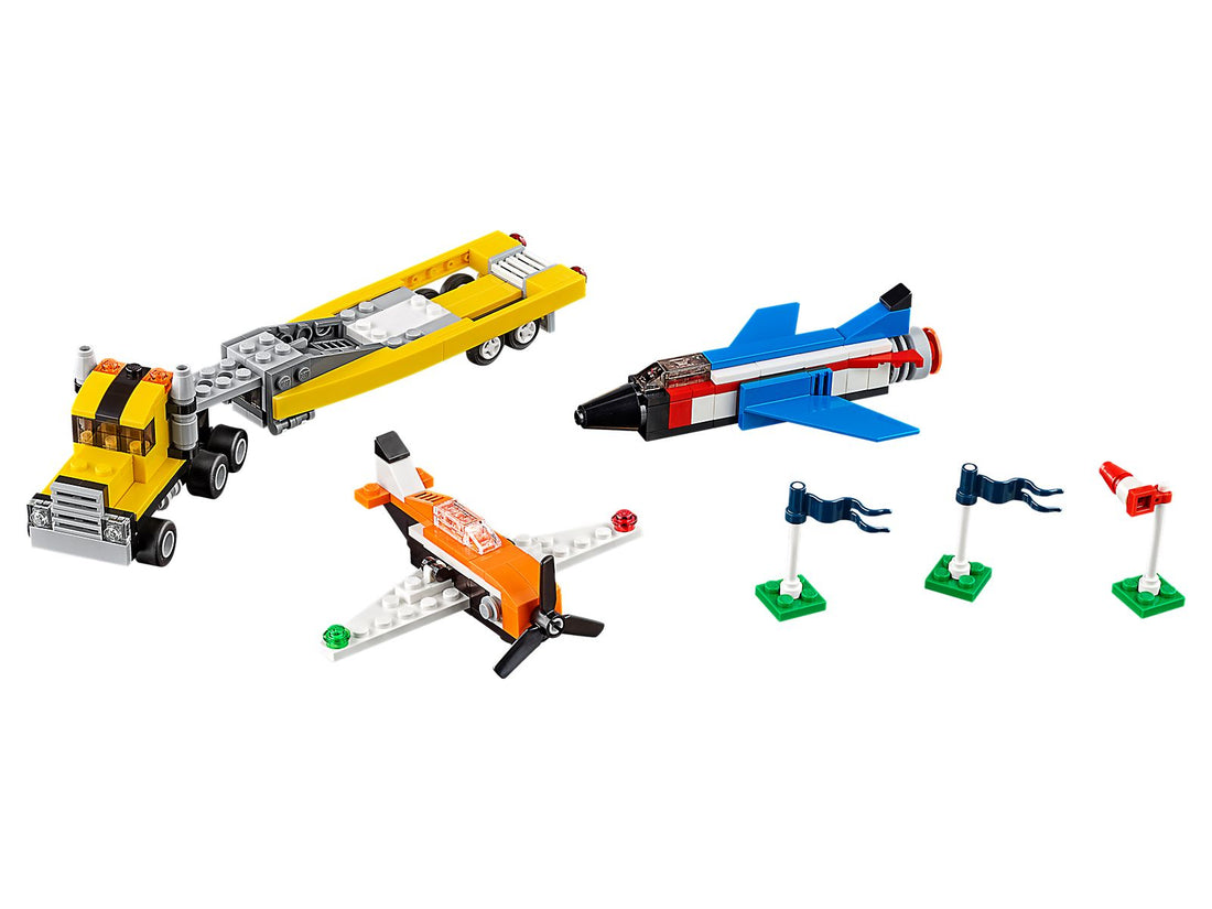 LEGO Set 31060-1 Airshow Aces Alternate build Ideas: a compact sci-fi tank, a fresh display direction, and a compact space-ship alternate