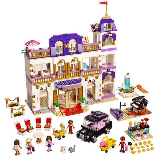 LEGO Set 41101-1 Heartlake Grand Hotel Alternate build Ideas: a fresh display direction