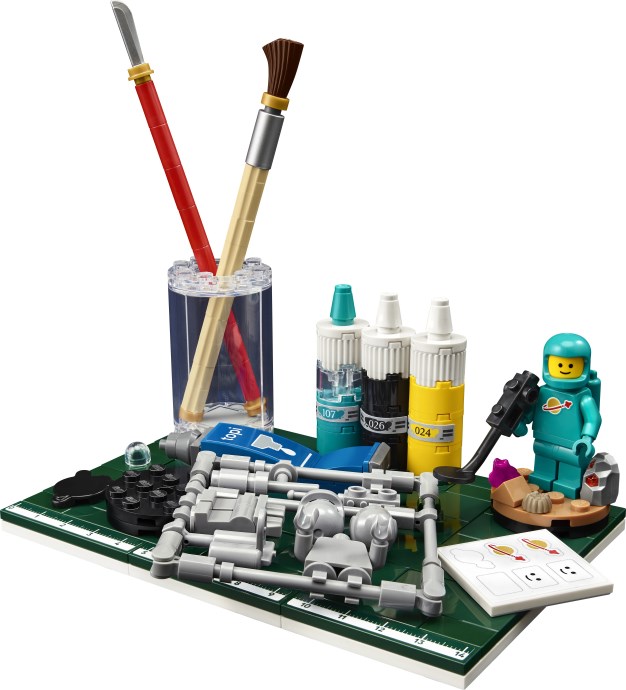 LEGO 40889 Build, Paint and Play - Classic Space Hobby Scene