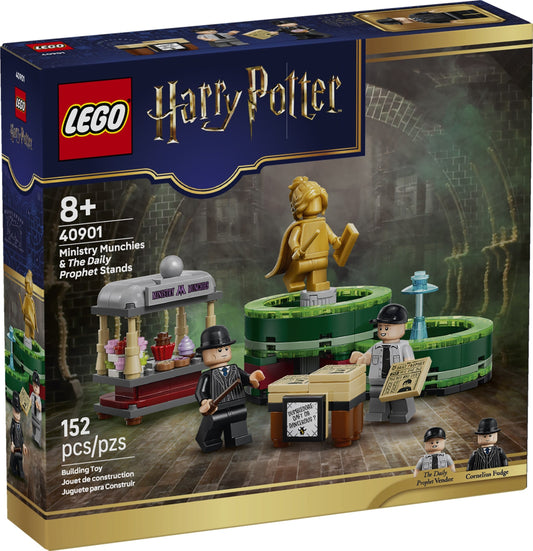 LEGO 40901 Builds a Ministry Street Scene with Two Tiny Stands