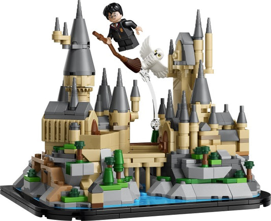 LEGO 40975 Mini Hogwarts Castle Turns the Wizarding School into a Microscale Display