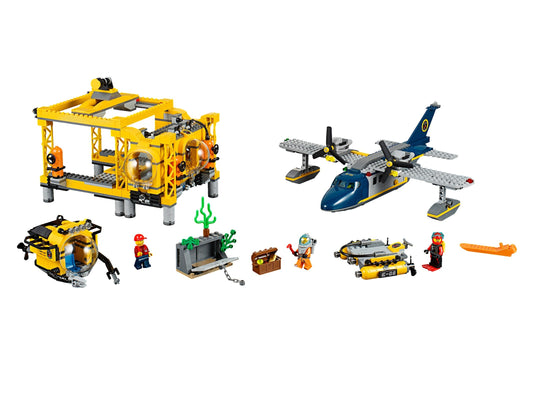 LEGO Set 60096-1 Deep Sea Operation Base Alternate build Ideas: Sea Creatures, Treasure Scenes, and Underwater Rebuilds