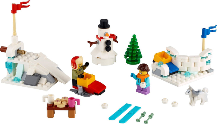 LEGO Set 40424-1 Winter Snowball Fight Alternate build Ideas: a fresh display direction