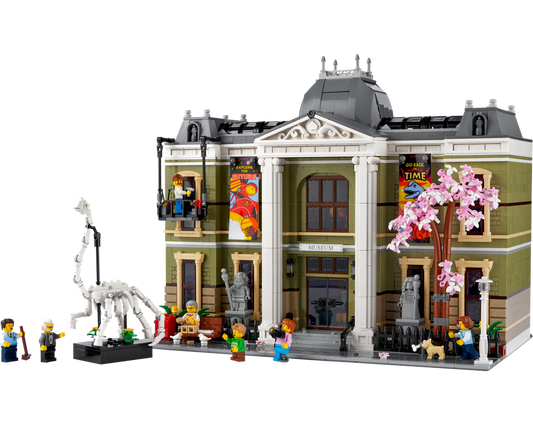 LEGO SET 10326 - Alternate build | Natural History Museum