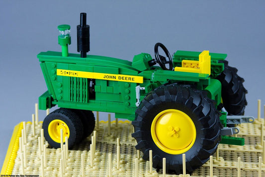 10 Inspiring John Deere LEGO MOCs: Instructions, Tips and Ideas