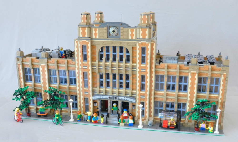 10 Inspiring Modular School LEGO MOCs: Ideas, Tips and Instructions