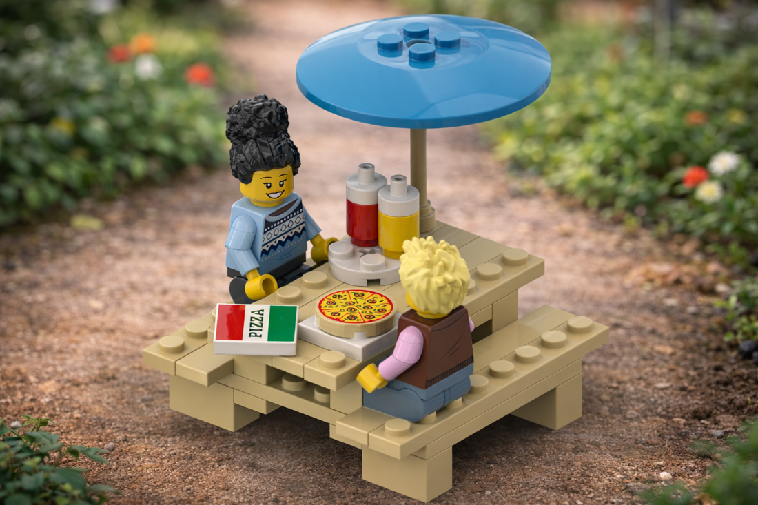 Picnic Table Scene – Free Building MOC Instructions