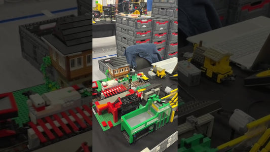 Thumbnail from the original YouTube video by AustrianBrickFan