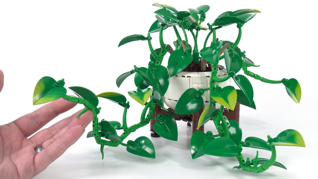Thumbnail from the original YouTube video by JANG's LEGO Reviews