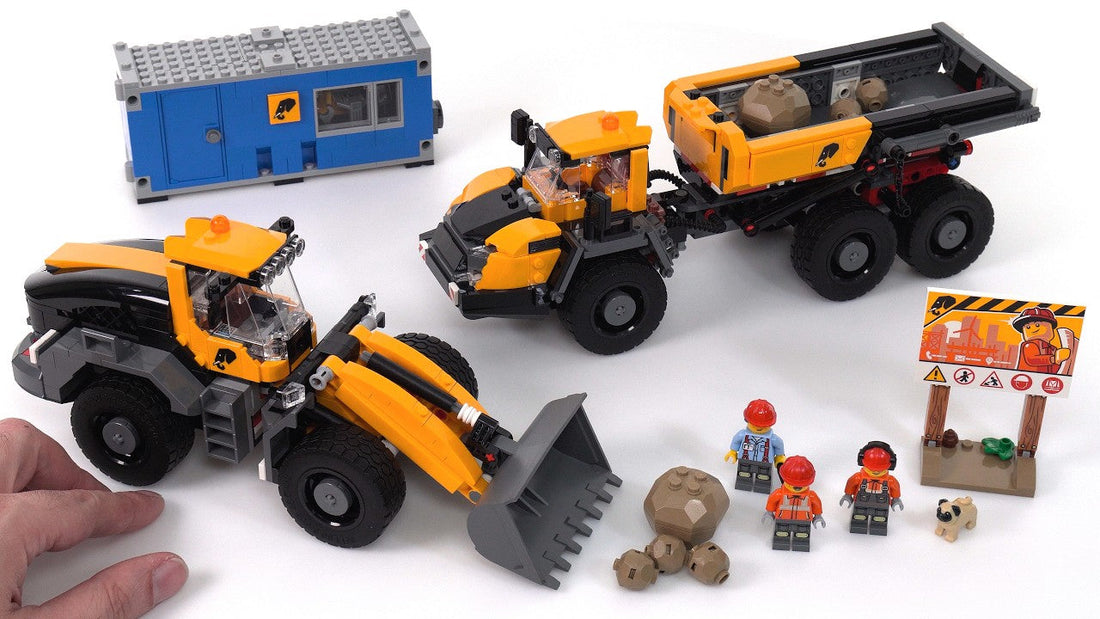 Thumbnail from the original YouTube video by JANG's LEGO Reviews